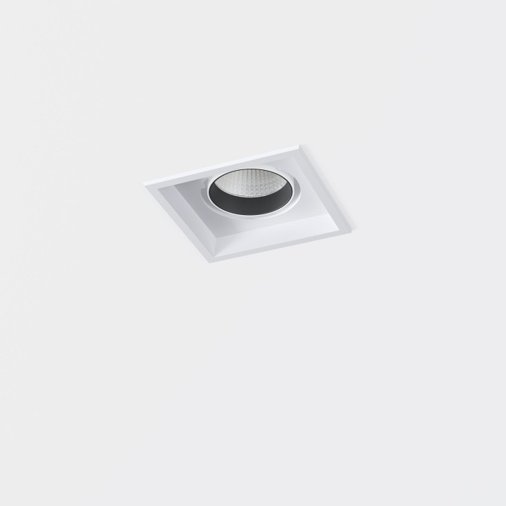 Downlight Totem Simple ø80 34 Blanco neutro - 3500K CRI 90 34.4º DALI Blanco texturizado IN IP20 / OUT IP23 3468lm Leds C4 New