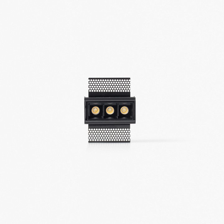 Faro TROOP empotrable 3x2W negro 36° trimless 2700K CRI90