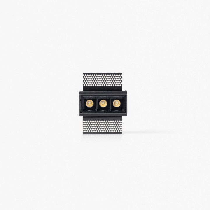 Faro TROOP empotrable 3x2W negro 36° trimless 2700K CRI90