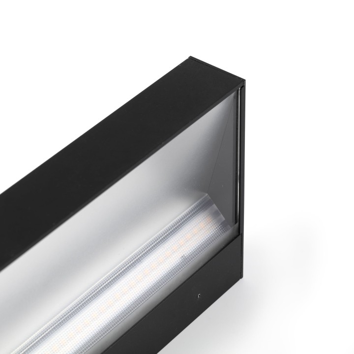 Faro BLIT 210 Aplique negro 20W 3000K CRI90