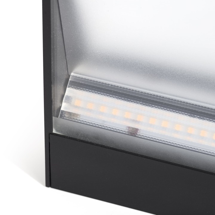 Faro BLIT 300 Aplique negro 33W 4000K CRI90