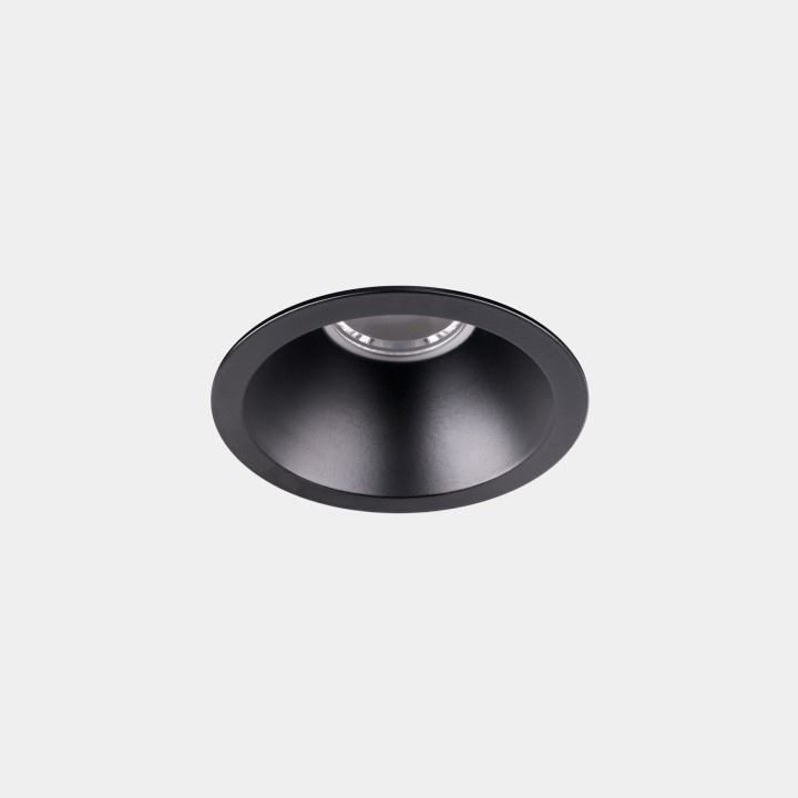 Downlight Play High Visual Comfort Mini Round Fixed 4.5 Blanco cálido - 2700K CRI 80 48.3º ON-OFF Negro IP54 325lm Leds C4 AG36-