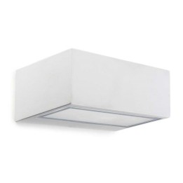 Aplique IP65 Nemesis LED 90*220mm LED LED 17.5NAW SW 2700-3200-4000K ON-OFF Blanco 1816lm Leds C4 05-E027-14-EH
