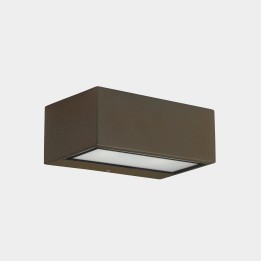 Aplique IP65 Nemesis LED 90*220mm LED LED 17.5NAW SW 2700-3200-4000K ON-OFF Marrón 1816lm Leds C4 05-E027-J6-EH