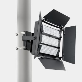 Brazo de fijación a postes Leds C4 71-E058-Z5-00