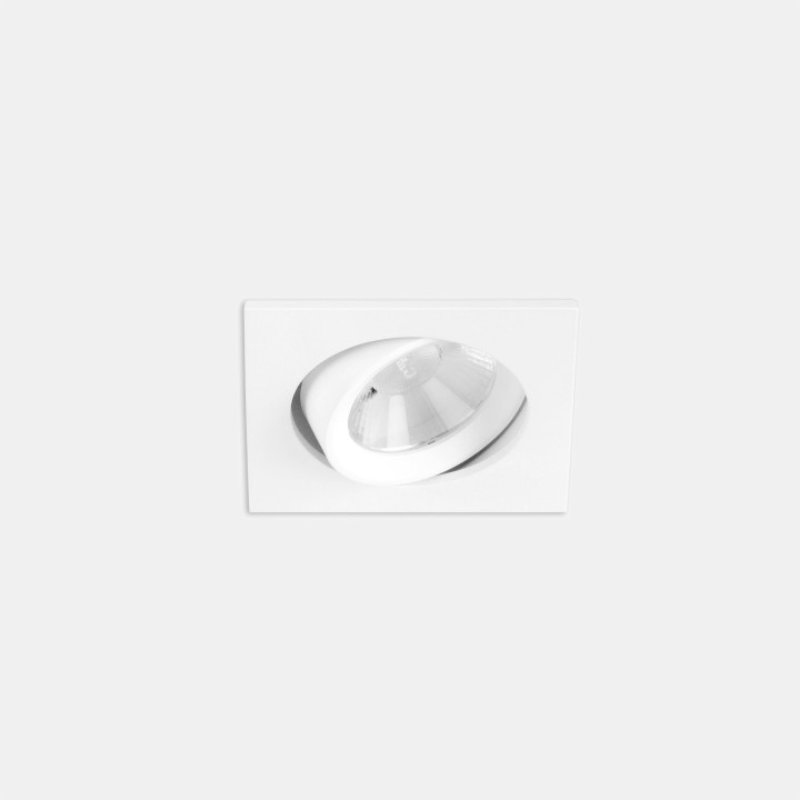 Downlight Play Flat Square Adjustable 17.7W Blanco cálido - 3000K CRI 90 51º Blanco IP23 1657lm Leds C4 AG21-18W9F1BB14
