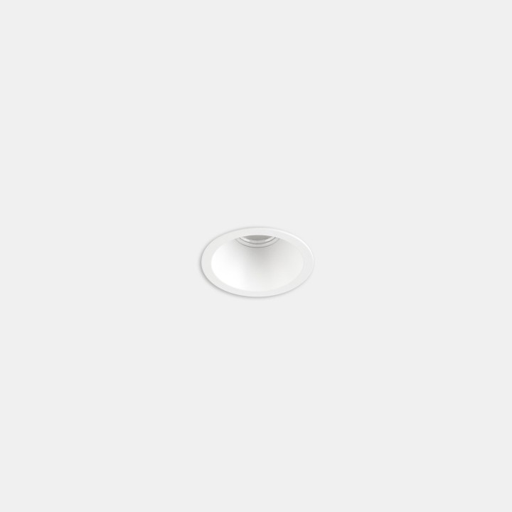 Downlight Play High Visual Comfort Mini Round Fixed 3.2W Blanco cálido - 2700K CRI 80 29º Negro IP54 332lm Leds C4 AG36-P3V8M2BB