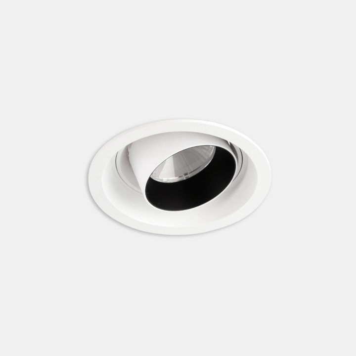 Downlight Play Snoot Round Adjustable Emergency 6.4W Blanco cálido - 2700K CRI 90 27.4º ON-OFF Blanco IP23 507lm Leds C4 AG56-P7