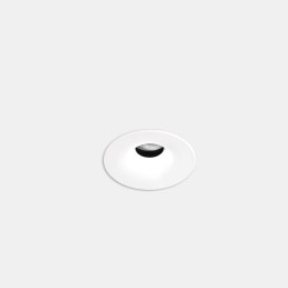 Downlight Play Soft Mini Round Adjustable 3.2W Blanco cálido - 2700K CRI 80 27.8º Negro IP23 293lm Leds C4 AG64-P3V8M2BB60